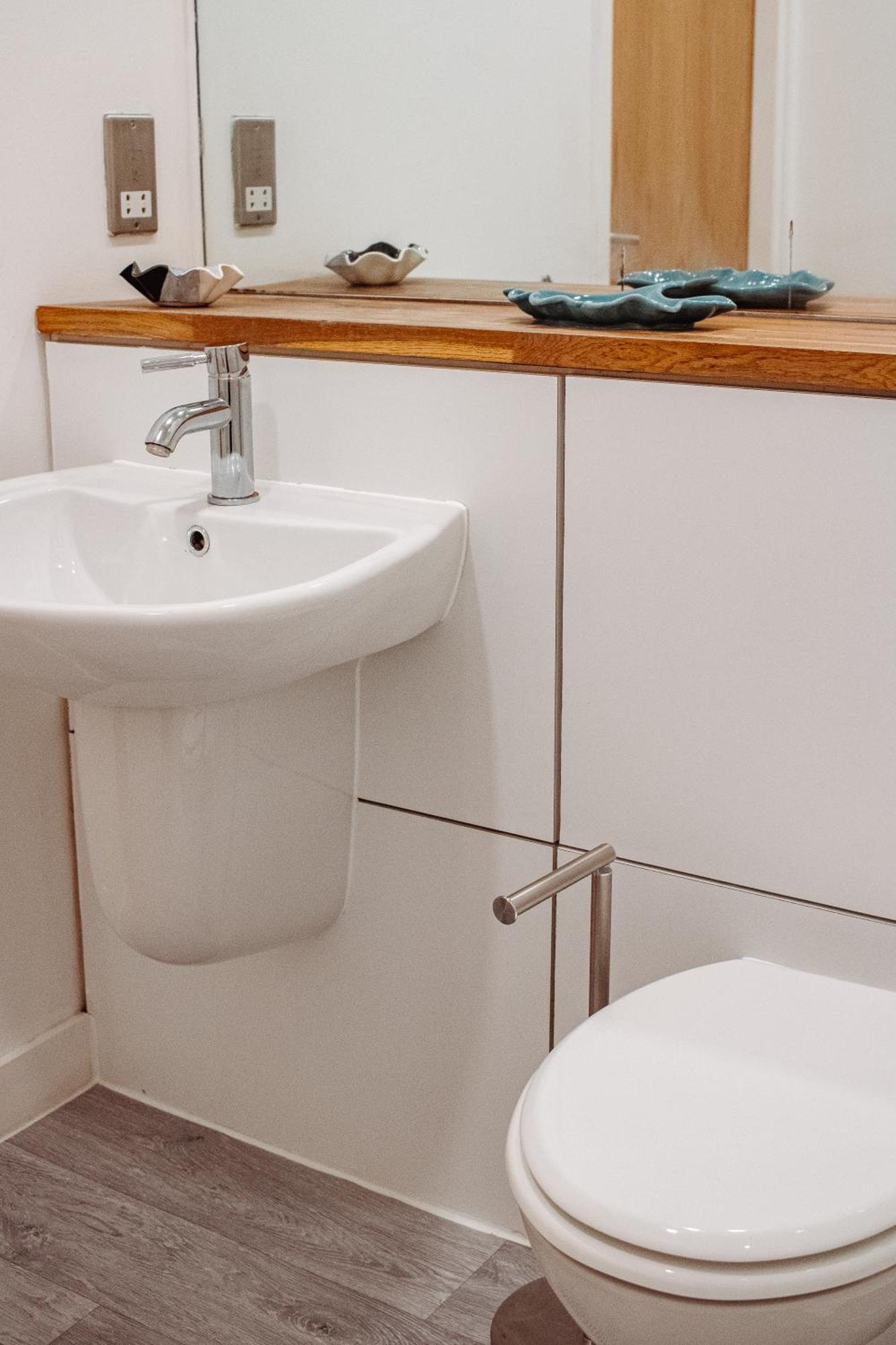 Central & Spacious, Sleeps 8, Perfect For Groups Leeds (West Yorkshire) Exterior foto